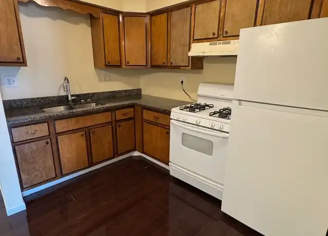 Property at 3627 N Rockton Ave Unit 3631-304, Rockford, IL, 61103, 2 beds, 1 bath, [object Object]