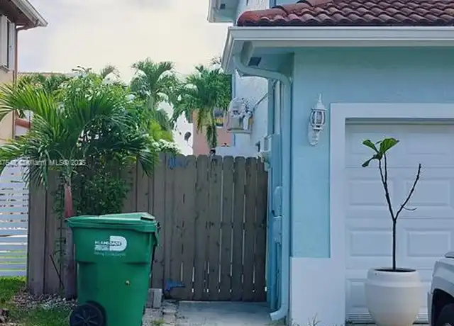 Property at 14552 SW 158th Ct Unit 01, Miami, FL, 33196, 1 bed, 1 bath, [object Object]