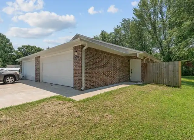 Property at 307 Ewalt Ave Unit B, Springdale, AR, 72764, 3 beds, 2 baths, [object Object]