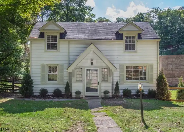 Property at 115 Mountain Ave, West Orange, NJ, 07052, 3 beds, 1.5 baths, [object Object]