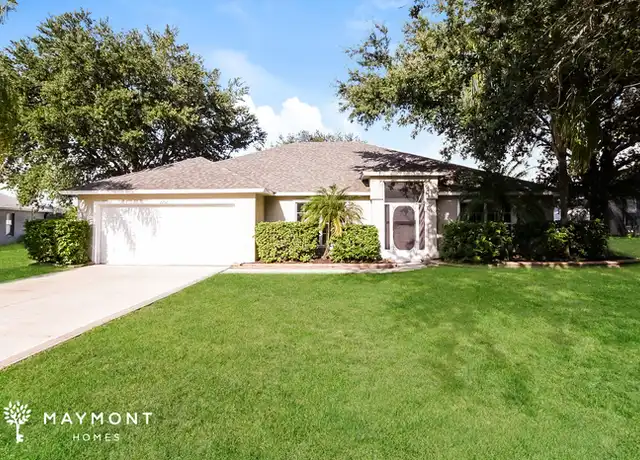 Property at 2202 Lake Pointe Cir, Leesburg, FL, 34748, 4 beds, 2 baths, [object Object]