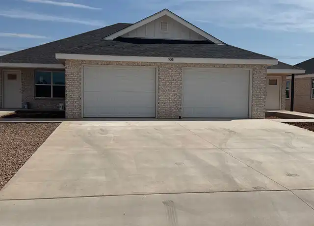 Property at 108 Chisum Dr Unit A, Clovis, NM, 88101, 2 beds, 2 baths, [object Object]