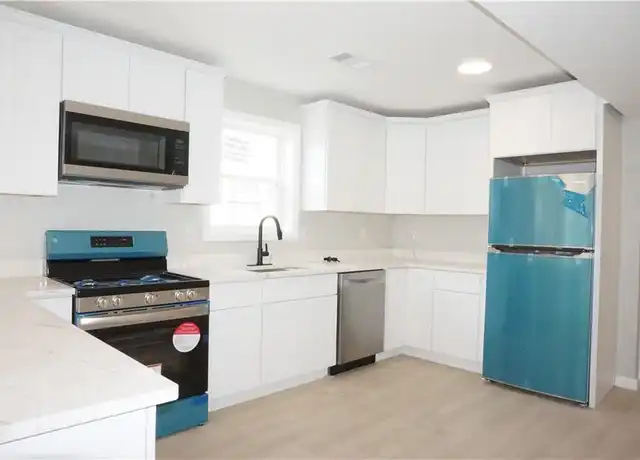 Property at 359 Willard Ave, Providence, RI, 02907, 3 beds, 2 baths, [object Object]