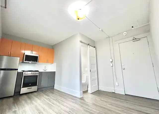 Property at 814 Columbia St Unit 305, Seattle, WA, 98104, 0 beds, 1 bath, [object Object]