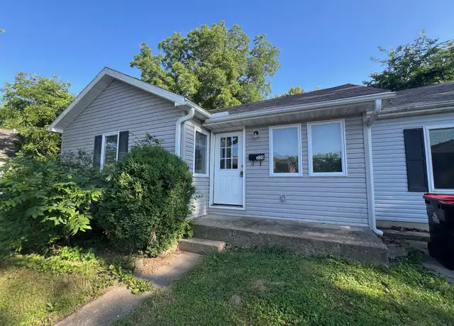 Property at 320 Franklin Ave, Warrensburg, MO, 64093, 4 beds, 2 baths, [object Object]