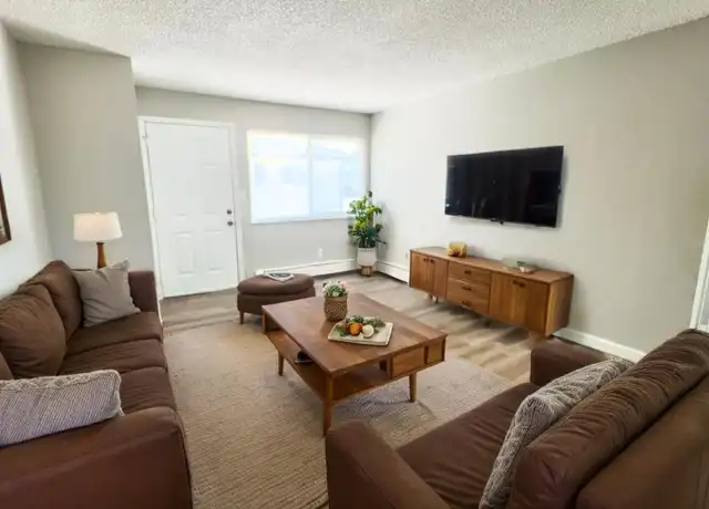 Property at 2915 Straus Ln Unit 4, Colorado Springs, CO, 80907, 2 beds, 1 bath, [object Object]