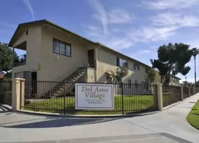 Property at 1844 Plaza del Amo, Torrance, CA, 90501, 2 beds, 1 bath, [object Object]