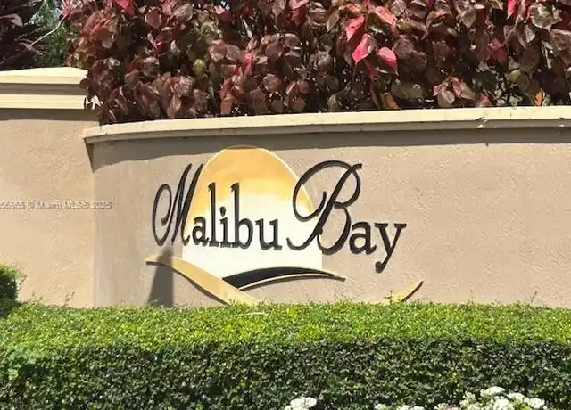 Property at 925 NE 34th Ave #204, Homestead, FL, 33033, 3 beds, 2 baths, [object Object]