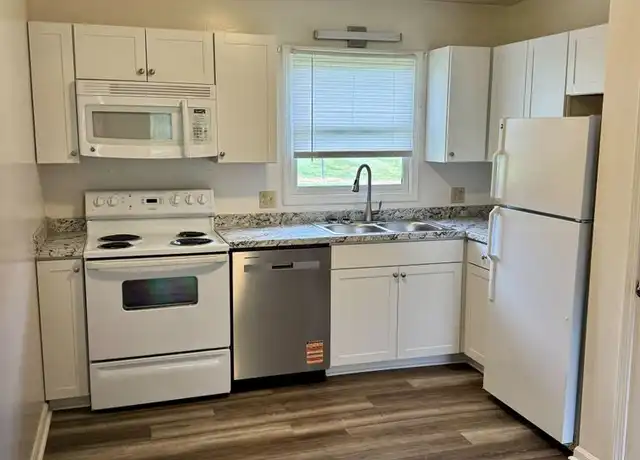 Property at 1493 Sandy Cir, Blacksburg, VA, 24060, 2 beds, 1 bath, [object Object]