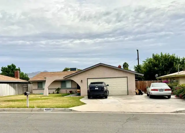 Property at 40557 Mayberry Ave, Hemet, CA, 92544, 4 beds, 2 baths, [object Object]