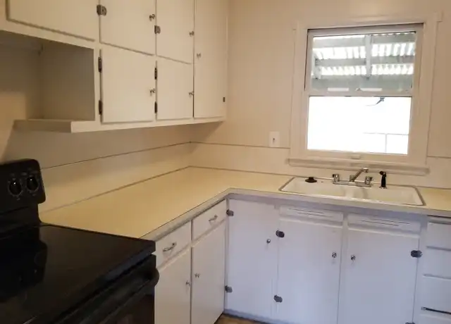Property at 1020 23rd Street Rd, Greeley, CO, 80631, 2 beds, 1 bath, [object Object]
