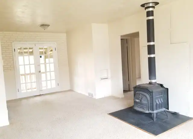 Property at 1020 23rd Street Rd, Greeley, CO, 80631, 2 beds, 1 bath, [object Object]