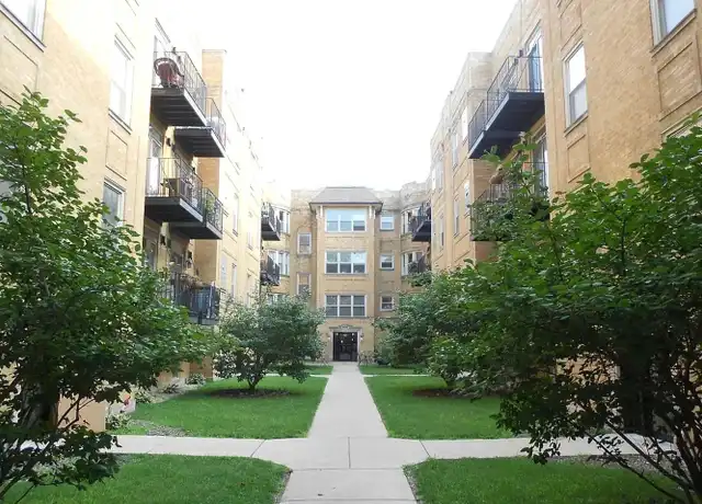 Property at 1635 W Farwell Ave, Chicago, IL, 60626, 2 beds, 2 baths, [object Object]