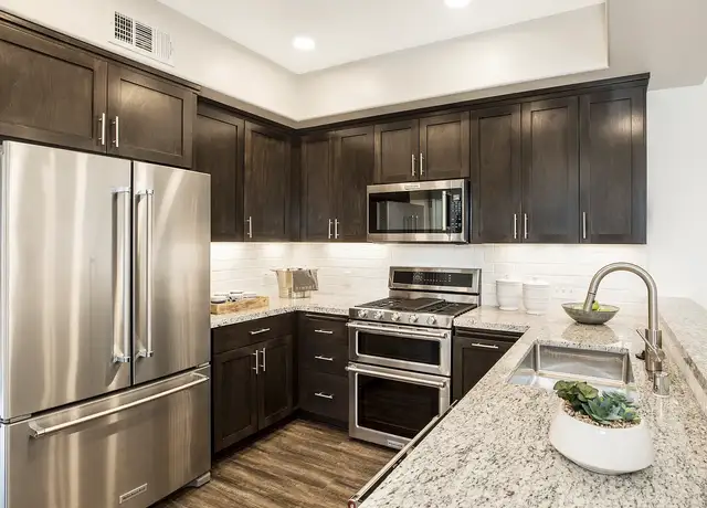 Photo of 1330 Chapala St, Santa Barbara, CA 93101