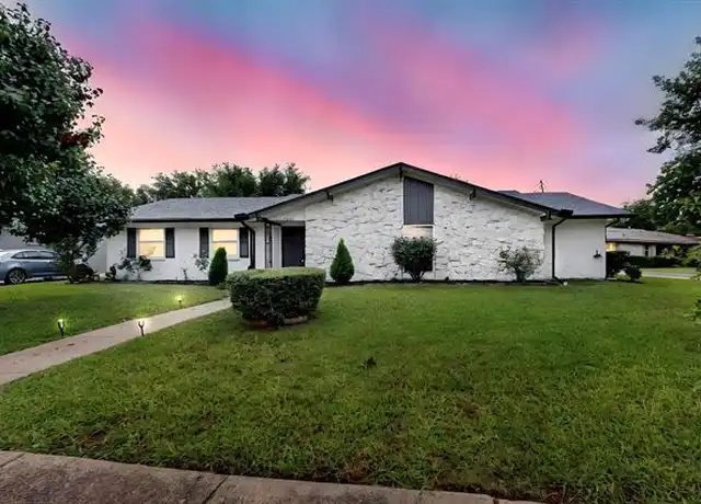 Property at 3264 Northaven Rd, Dallas, TX, 75229, 4 beds, 3 baths, [object Object]