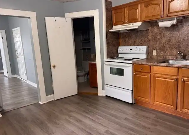 Property at 428 Salem St Unit 1, Malden, MA, 02148, 1 bed, 1 bath, [object Object]