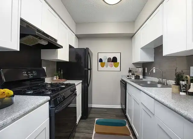 Property at The Clara - 10707 W Interstate 10, San Antonio, TX, 78230, 1 bed, 1 bath, [object Object]