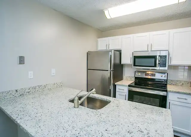 Property at Park Trace Apartments - 3450 Jones Mill Rd, Peachtree Corners, GA, 30092, 0 beds, 1 bath, [object Object]
