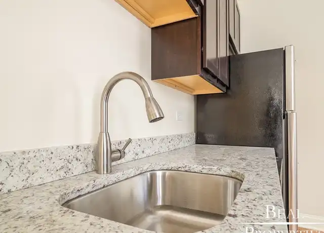 Property at 4038 N Ashland Ave Unit W3, Chicago, IL, 60613, 1 bed, 1 bath, [object Object]