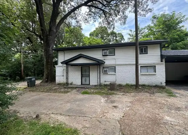 Property at 1413 Ferguson Rd, Memphis, TN, 38106, 3 beds, 2 baths, [object Object]
