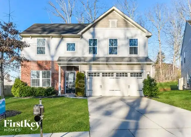 Property at 12435 Lookout Point Dr, Charlotte, NC, 28269, 4 beds, 2 baths, [object Object]