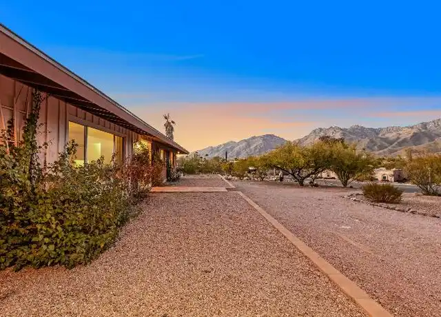 Property at 4875 N Hummingbird Ln, Tucson, AZ, 85750, 5 beds, 3 baths, [object Object]