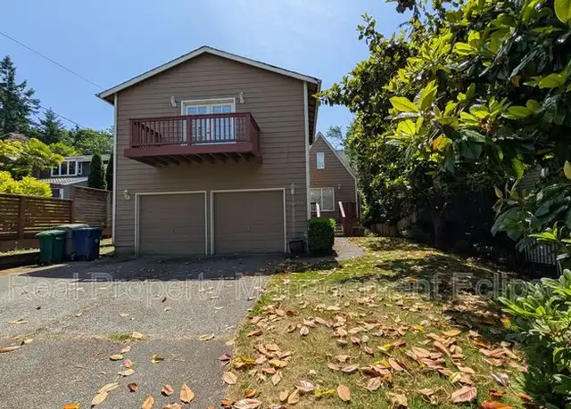 Property at 10253 NE 64th St, Kirkland, WA, 98033, 4 beds, 3 baths, [object Object]