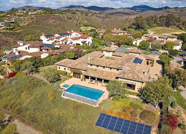 Photo of 18482 Calle Tramonto, Rancho Santa Fe, CA 92091