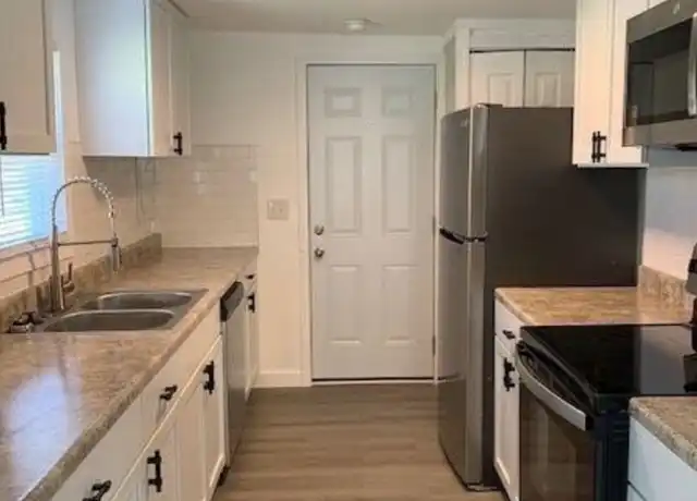 Property at 801 S Picher Ave, Joplin, MO, 64801, 1 bed, 1 bath, [object Object]