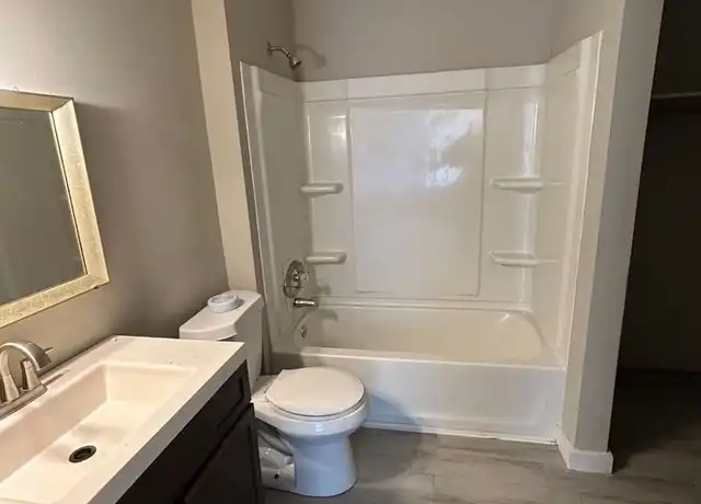 Property at 746 Cleveland St Unit 8, Gainesville, GA, 30501, 1 bed, 1 bath, [object Object]