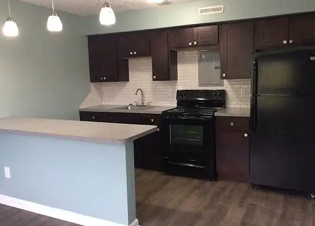 Property at Garfield Villa Apartments - 5210 E 88th St, Garfield Heights, OH, 44125, 1 bed, 1 bath, [object Object]