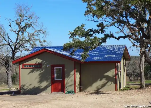 Property at 23 U.S. 87 Unit A, Comfort, TX, 78013, 1 bed, 1 bath, [object Object]