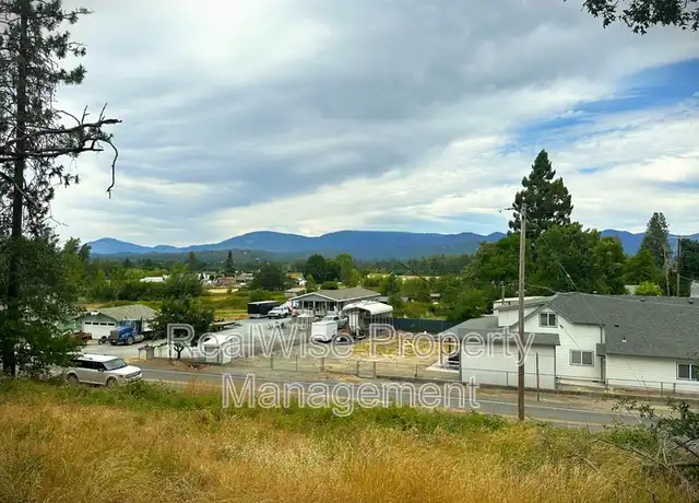 Property at 4620 Redwood Ave, Grants Pass, OR, 97527, 2 beds, 1 bath, [object Object]