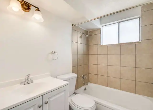 Property at 1325 Idalia Ct Unit 311, Aurora, CO, 80011, 1 bed, 1 bath, [object Object]