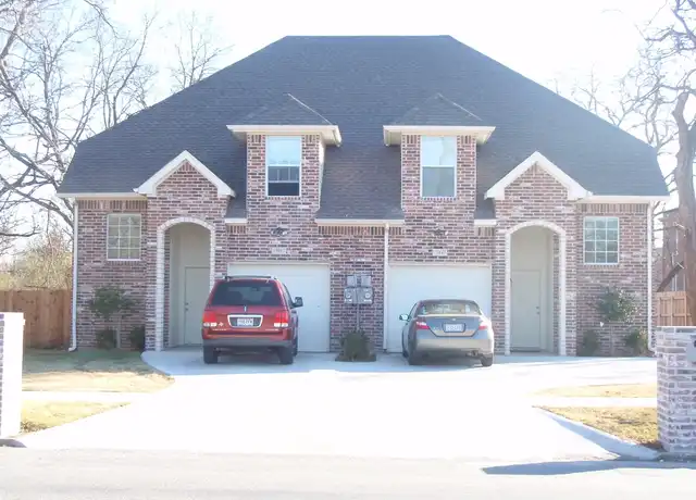 Property at 514 E Brockett St Unit 514, Sherman, TX, 75090, 4 beds, 4.5 baths, [object Object]