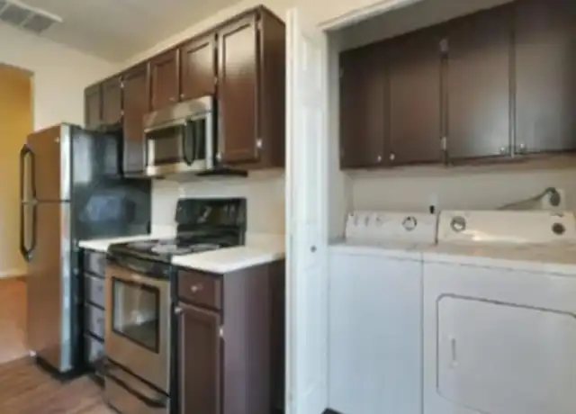 Property at 13421 N 43rd Ave, Phoenix, AZ, 85029, 2 beds, 2 baths, [object Object]