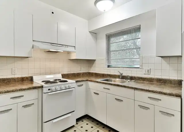 Property at Atherton Apartments - 8435 Atherton Dr, Saint Louis, MO, 63130, 2 beds, 1 bath, [object Object]