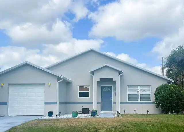 Property at 1221 Seahouse St, Sebastian, FL, 32958, 3 beds, 2 baths, [object Object]