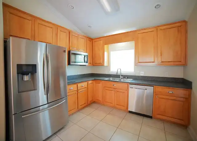 Property at 3208 Gallant Fox Trl, Tallahassee, FL, 32309, 3 beds, 2 baths, [object Object]
