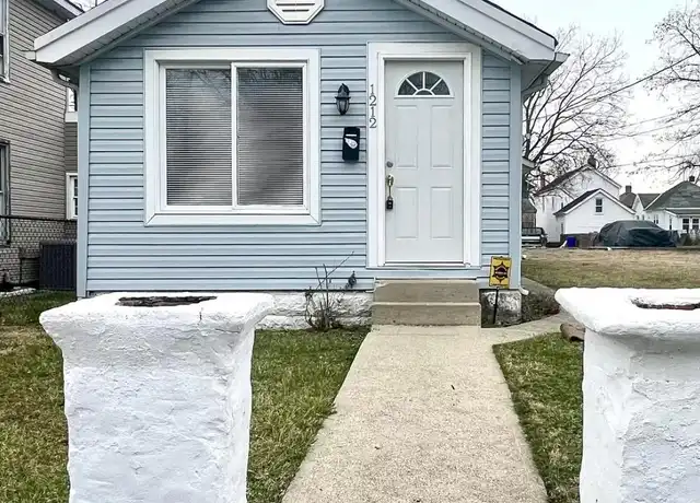 Property at 1212 Wallace St, Hamilton, OH, 45011, 2 beds, 1 bath, [object Object]