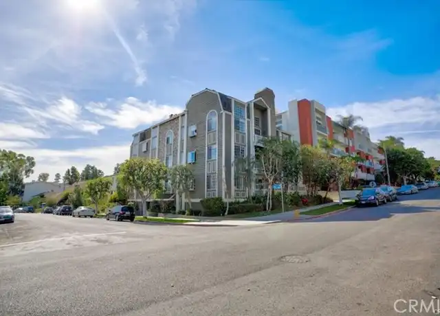 Property at 1601 Hilts Ave #3, Los Angeles, CA, 90024, 2 beds, 2.5 baths, [object Object]