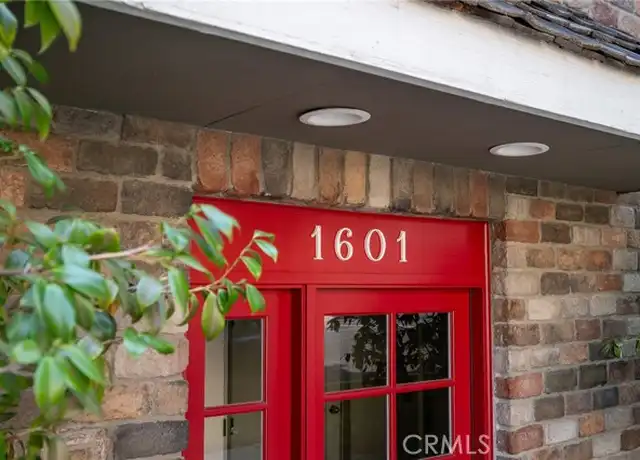 Property at 1601 Hilts Ave #3, Los Angeles, CA, 90024, 2 beds, 2.5 baths, [object Object]