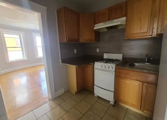 Property at 218 West St Unit D2, Bristol, CT, 06010, 2 beds, 1 bath, [object Object]