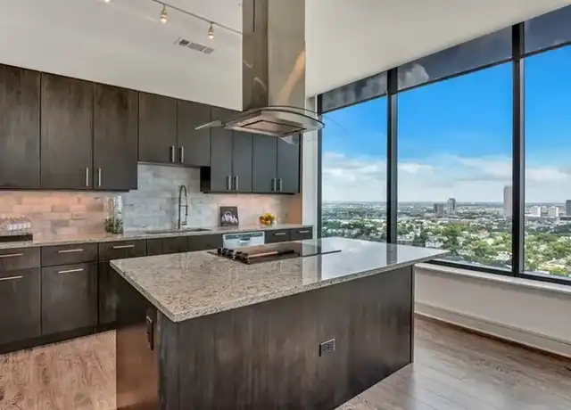 Property at 2799 Taft St Unit HOM, Houston, TX, 77006, 2 beds, 2 baths, [object Object]