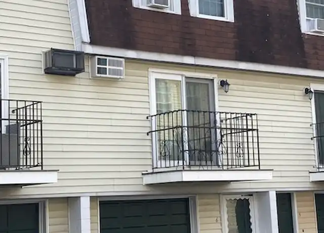 Property at 1237 Pawtucket Blvd #6, Lowell, MA, 01854, 2 beds, 1.5 baths, [object Object]