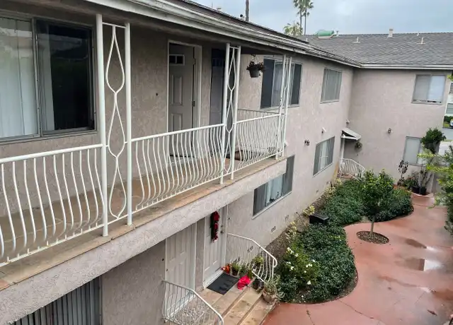 Property at 3204 2nd St Unit 4, Long Beach, CA, 90803, 1 bed, 1 bath, [object Object]