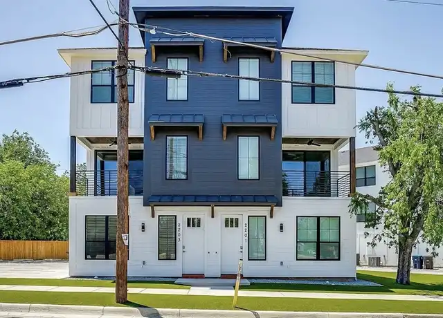 Property at 2203 W Devitt St, Fort Worth, TX, 76110, 5 beds, 5 baths, [object Object]