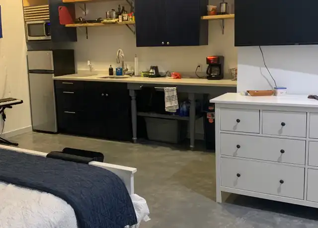 Property at 802 University Ave Unit 10, Huntsville, TX, 77320, 0 beds, 1 bath, [object Object]