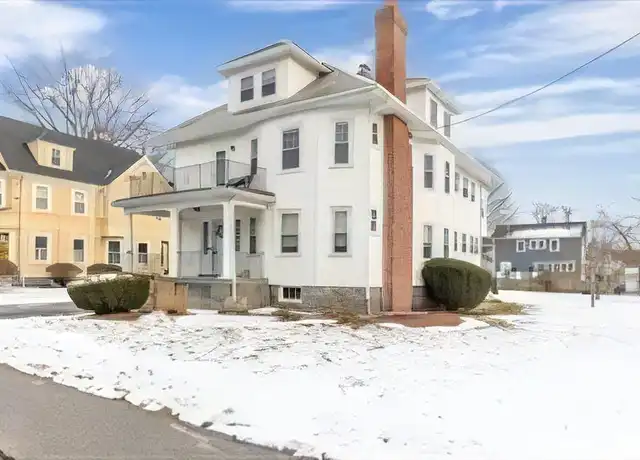 Property at 29 Washington St Unit 2, Milton, MA, 02186, 4 beds, 2 baths, [object Object]