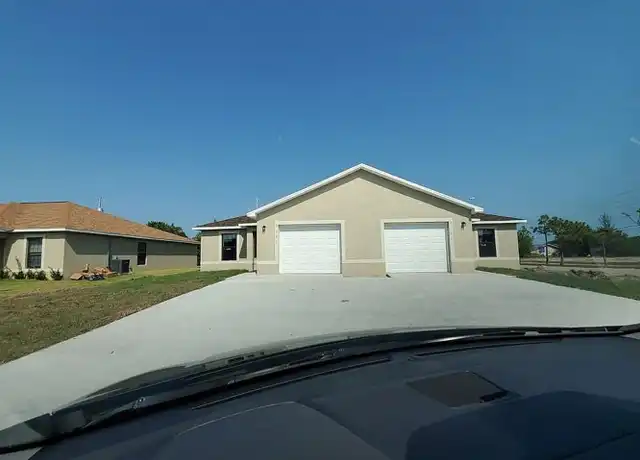 Property at 3935 Chiquita Blvd S Unit Left Side, Cape Coral, FL, 33914, 3 beds, 2 baths, [object Object]